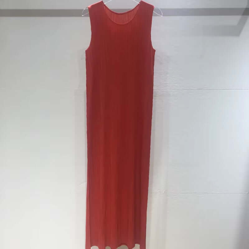 Japanese Style Pleated Sleeveless Dress