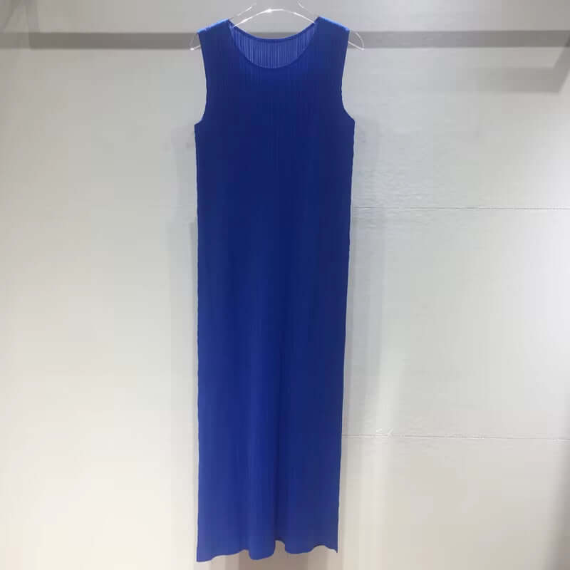 Japanese Style Pleated Sleeveless Dress