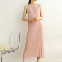 Japanese Style Pleated Sleeveless Dress