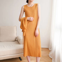 Japanese Style Pleated Sleeveless Dress