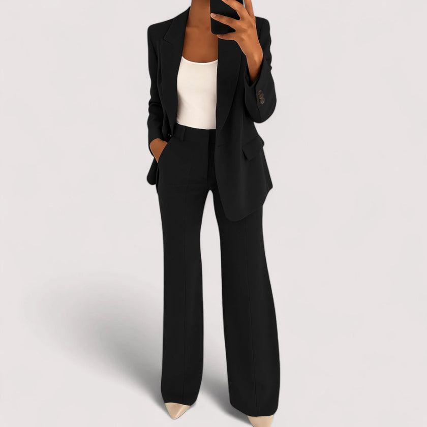 Valyra – Tailored Two-Piece Suit